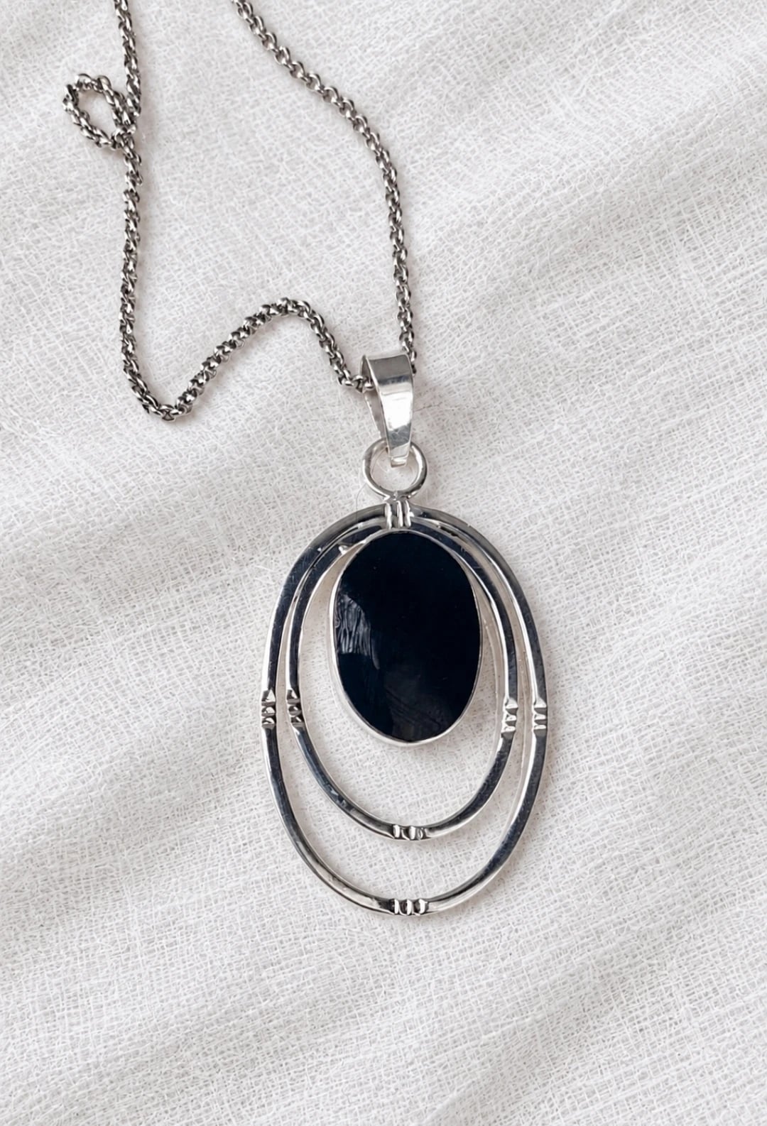 Obsidiana en Círculos