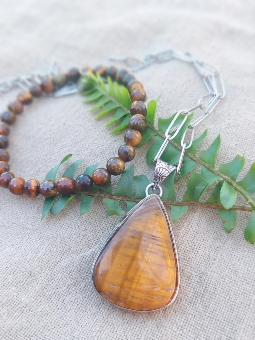 Conjunto ojo de tigre